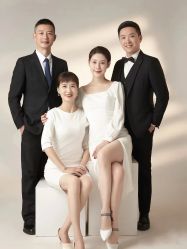 点击看大图 -定格摄影·轻奢定制写真馆