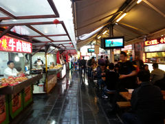 -双桂坊美食街(南大街商业步行街店)