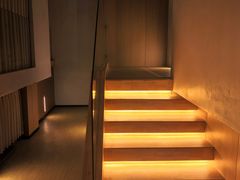 -涨巢·潮玩水疗局