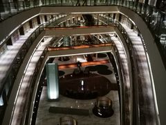 -上海滴水湖皇冠假日酒店