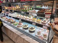 -罗森尼娜(德思勤店)