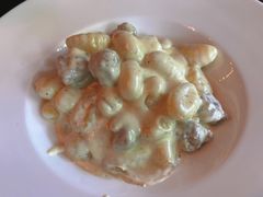 土豆面配香肠蓝乳酪酱-La Tavernetta(Bar à Vin)(乌鲁木齐路店)