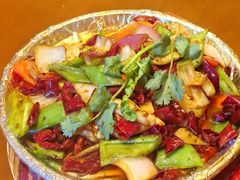 -月亮眼花园餐厅书吧酒吧