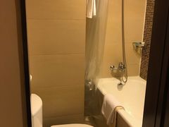 洗手间-香港华美达海景酒店