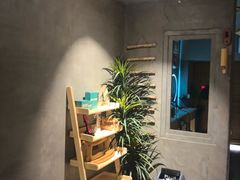 -施奈儿.洗头頭療.按摩SPA.采耳(上梅林店)