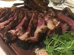 -La Mer Restaurant & Lounge