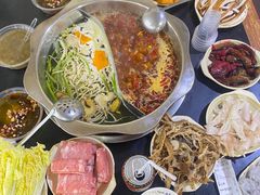 -储奇门鳝鱼火锅(总店)