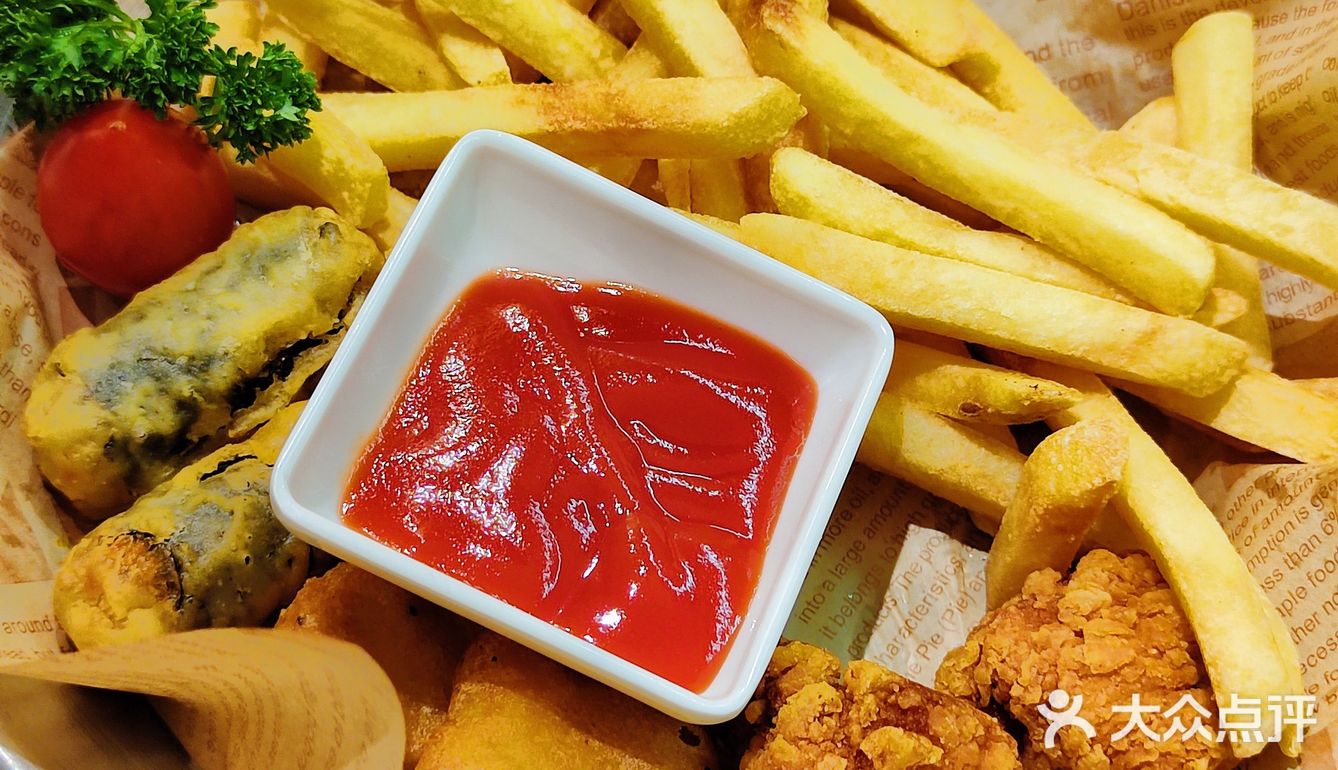 不会还有人没吃过他家的烤肉呼啦圈吧