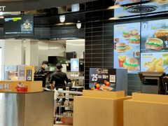 -麦当劳(国际社区店)