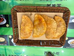 -令氏家外家周秦食府(高新店)