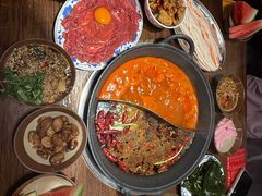 -萍姐火锅·公路夜市(武汉首店)