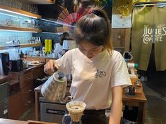 -六月花园咖啡馆(中关村东路店)