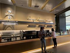 -星巴克臻选(上海合生汇1F店)