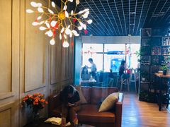 -ZING COFFEE 镜咖啡