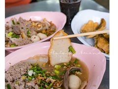 -榮泰米粉湯(Left Shop)