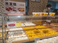 -胖东来生活广场(健康路店)