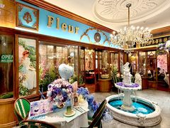-秘密旅行Bonjour(黑金冠 江南西店)