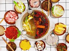 -重庆故事姊妹老火锅(财经学院店)