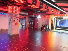 -DEDE APU潮玩运动聚乐部(观音桥店)