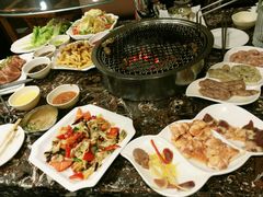 -啊美丽炭火烤肉(滑翔一店)