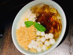 -绿茶餐厅(同成街华联店)