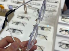 -罗伯特眼镜·蔡司官方授权(前海桂湾店)