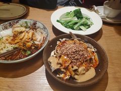 -纳鲁孜·新疆特色餐厅(上海悦荟广场店)