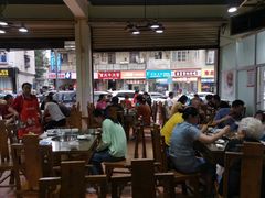 大堂-佘记全家福芋儿鸡(向阳街总店)