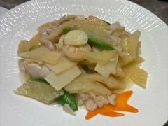 -闫府私房菜(恒隆店)