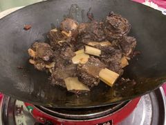 -鑫驼峰牛排火锅(普陀路店)