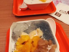 -满记甜品(日月光二店)