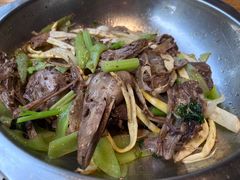 主打的干锅鸭头-安诚居干锅鸭头(八角店)