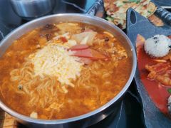 芝士辛拉面-HONGA HONGA雄家(曹路店)