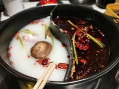 鸳鸯锅-钢管厂五区小郡肝串串香(车公庙店)