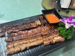 -香巴拉云南餐厅(华莱坞店)