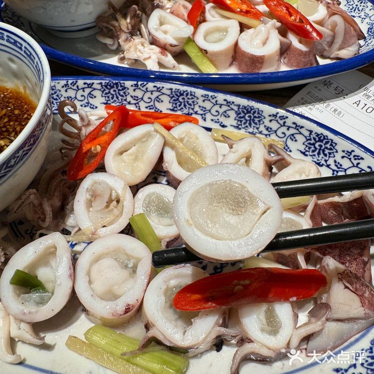 隔着屏幕都闻到香味了！😭 西街古厝里的泉州