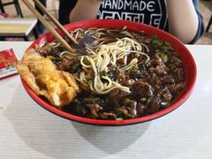 -小龙大肉面馆