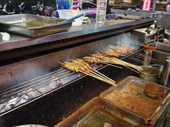 -老街烧烤大排档·地道湖北菜·龙虾馆(汉口火车站店)