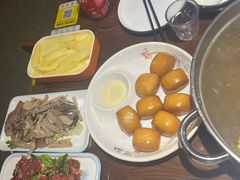 -乡土黄·鲜牛肉火锅·小龙虾(兴业街店)