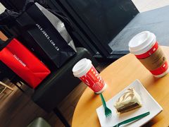 -王府井奥莱临潼小镇(临潼店)