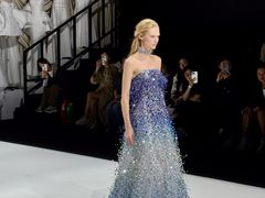 -交通银行前滩31演艺中心