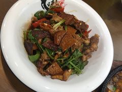 -临街徽菜馆·正宗黄山味