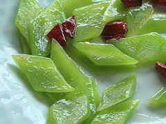 炝炒青笋-YAFEE雅菲·粤菜·湘菜·融合菜(魏公村店)