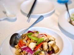 xo炒黄金鲍鱼片-新加坡珍宝海鲜JUMBO Seafood(西安skp店)