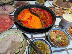 -贰回巷火锅馆(钟楼店)