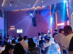 -TZ House音乐现场(来福士中心店)