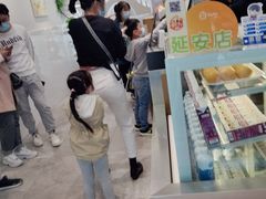 -CoCo都可(湖滨银泰店B区店)