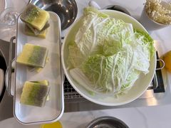 -亮健容天生蚝烧烤自助(交道口直营店)