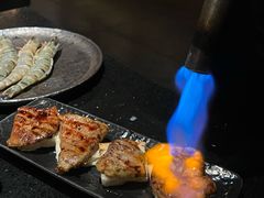 -铭牛烧肉·和牛海鲜自助(高新月牙湖店)
