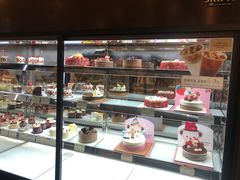 面包甜点陈列柜-多乐之日(和平伊势丹店)